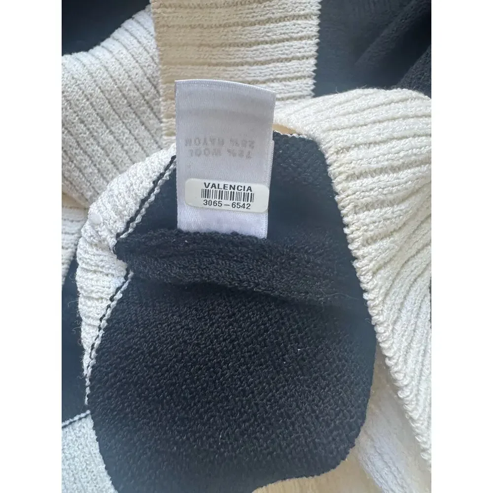 Vintage ST JOHN Cardigan Womens Medium Black Ivory Full Zip Wool Blend - Picture 10 of 12